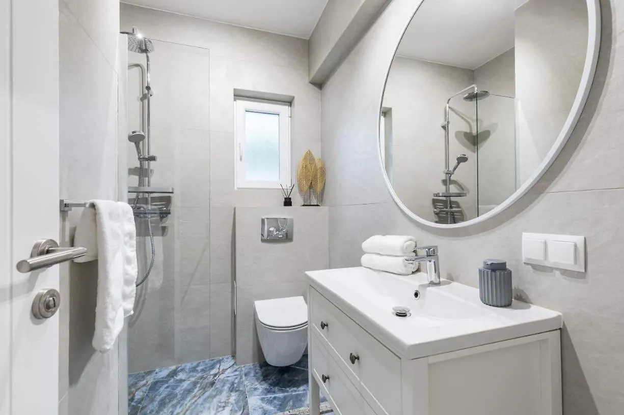 טרוגיר Apartment In Arbanija With Terrace, Air Conditioning, Wifi 5139-4