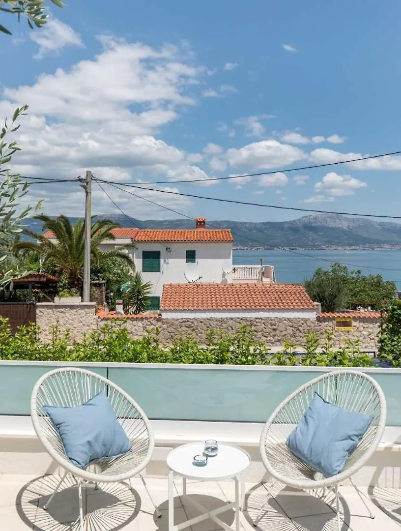 טרוגיר Apartment In Arbanija With Terrace, Air Conditioning, Wifi 5139-4
