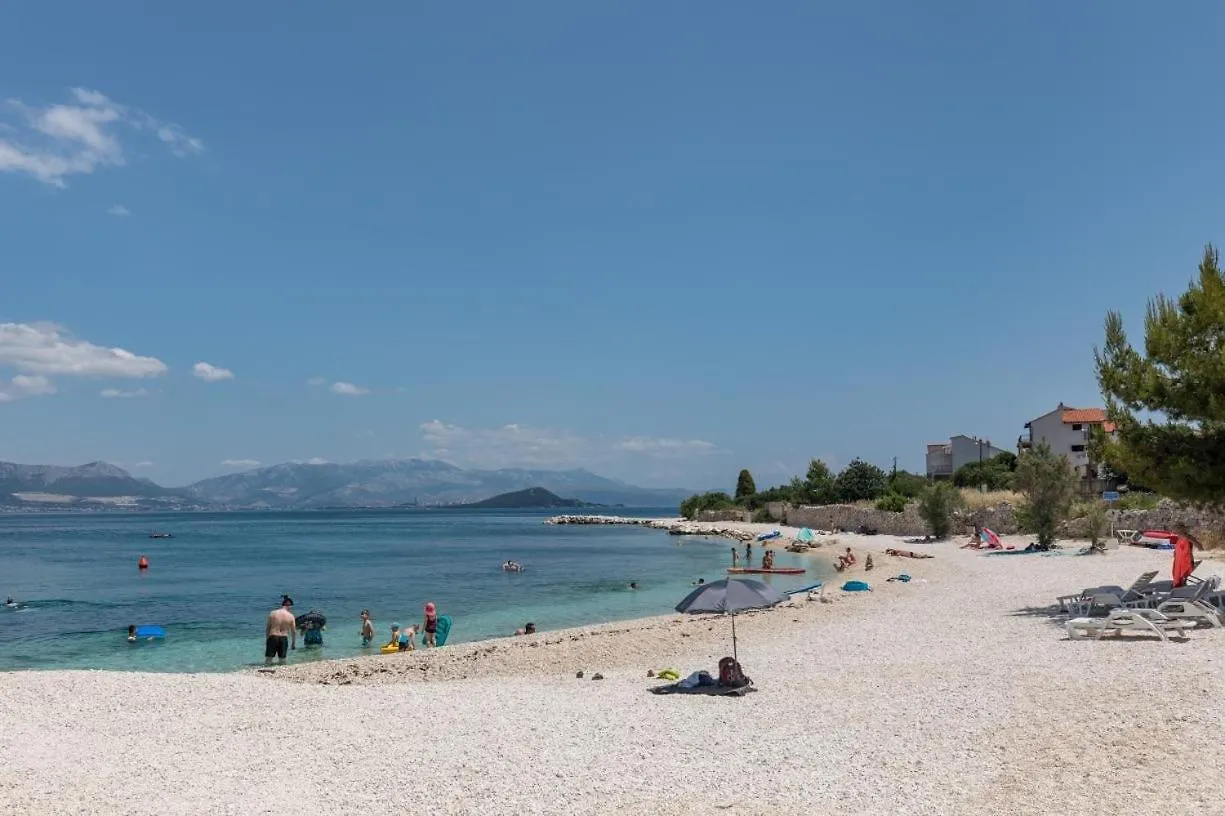 Apartment In Arbanija With Terrace, Air Conditioning, Wifi 5139-4 Трогир 0*,